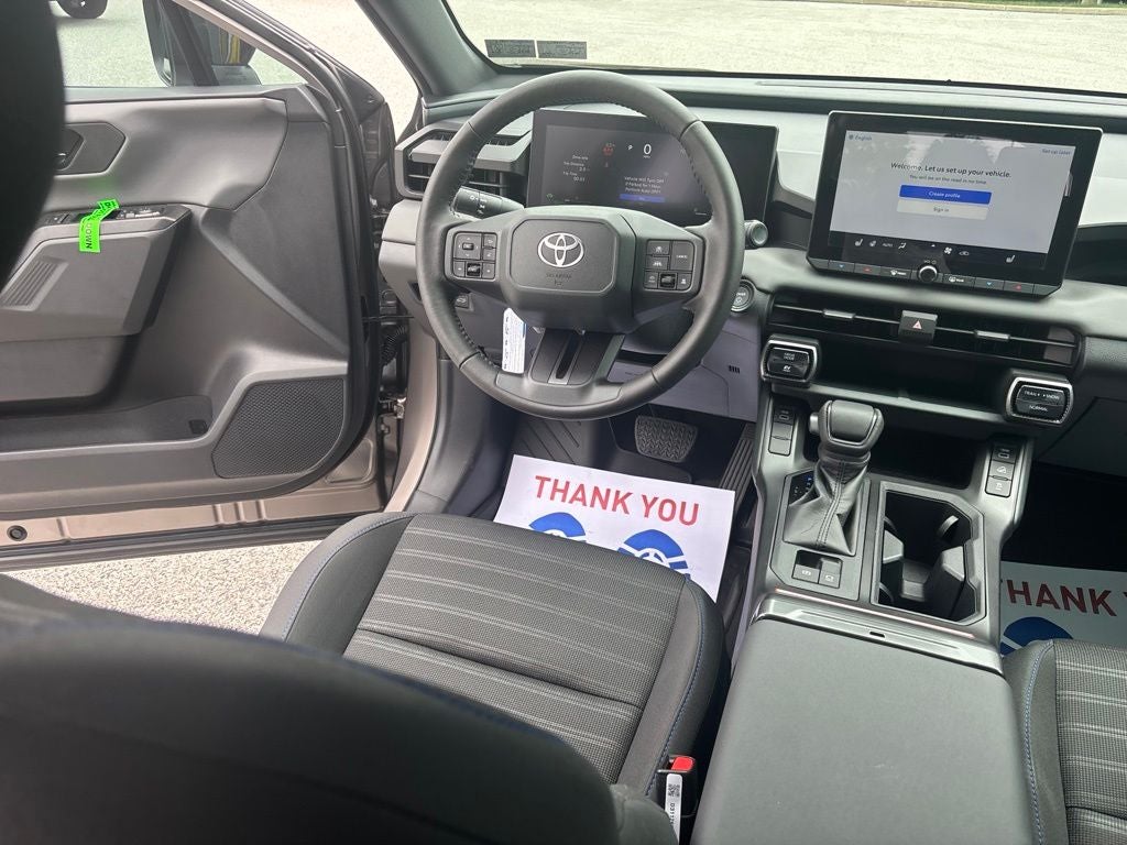 2026 Toyota RAV4 SE