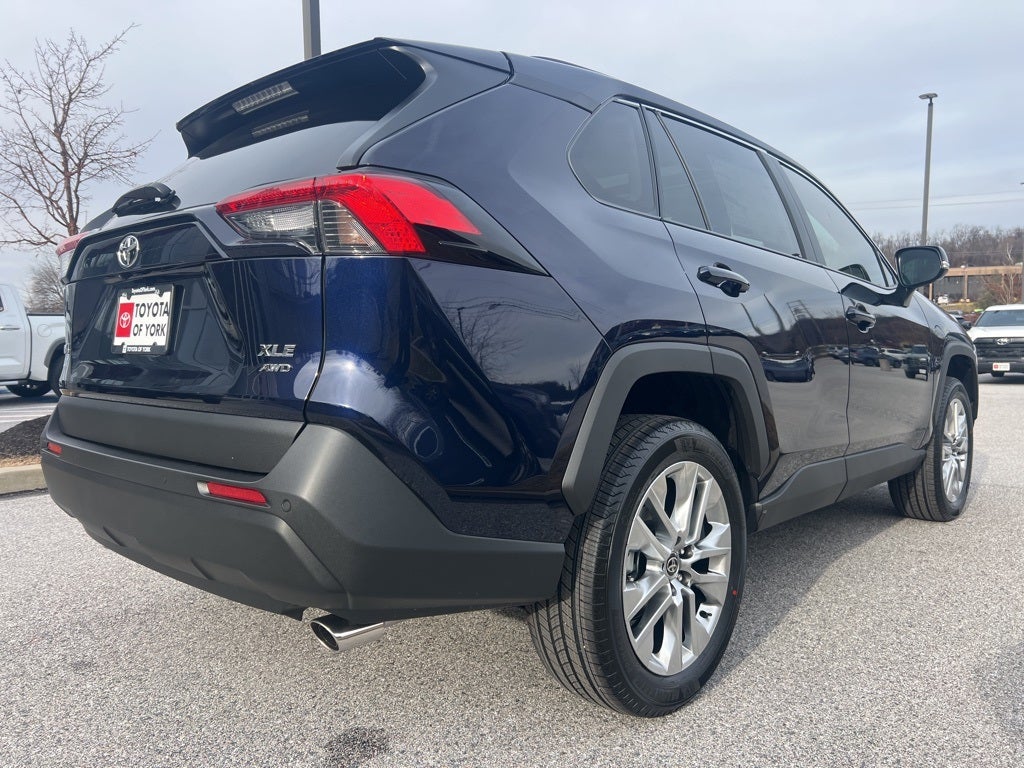 2025 Toyota RAV4 XLE Premium
