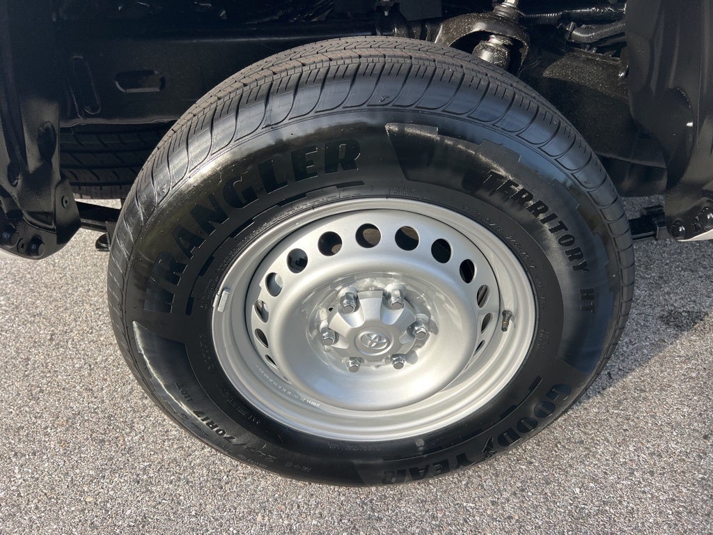 2025 Toyota Tacoma SR