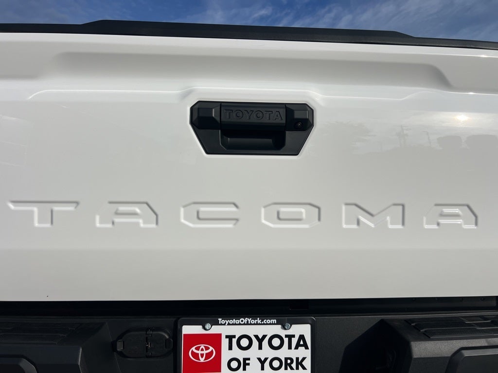 2025 Toyota Tacoma SR