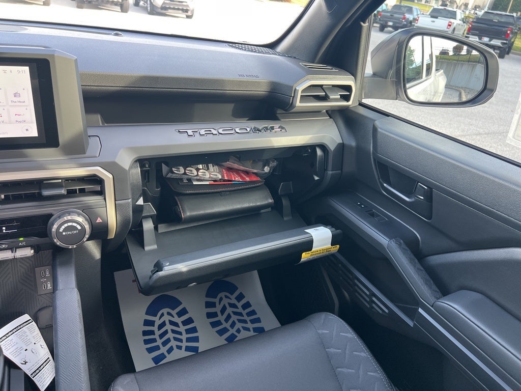 2025 Toyota Tacoma SR