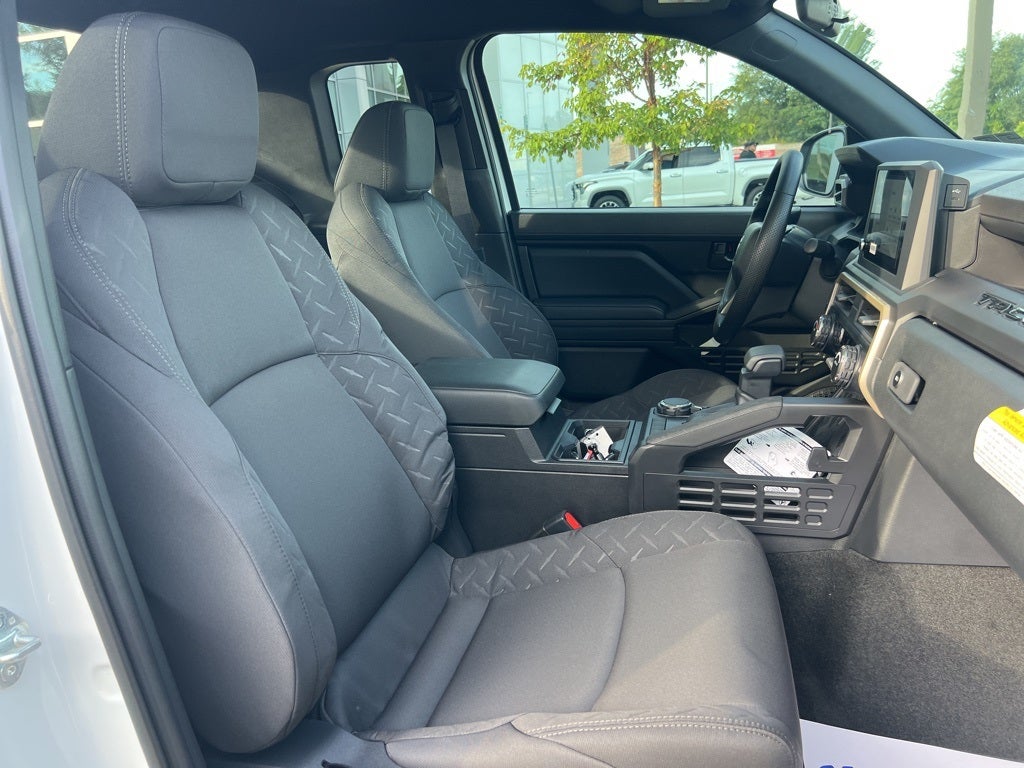 2025 Toyota Tacoma SR