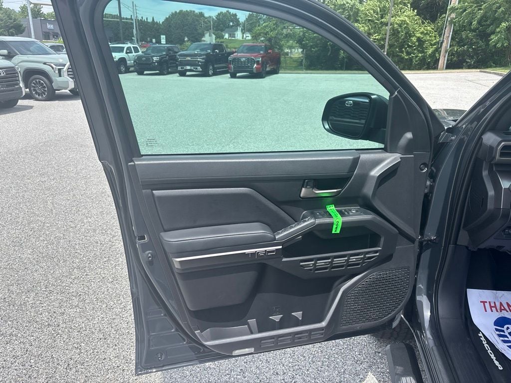 2026 Toyota Tacoma i-FORCE MAX TRD Off-Road i-FORCE MAX
