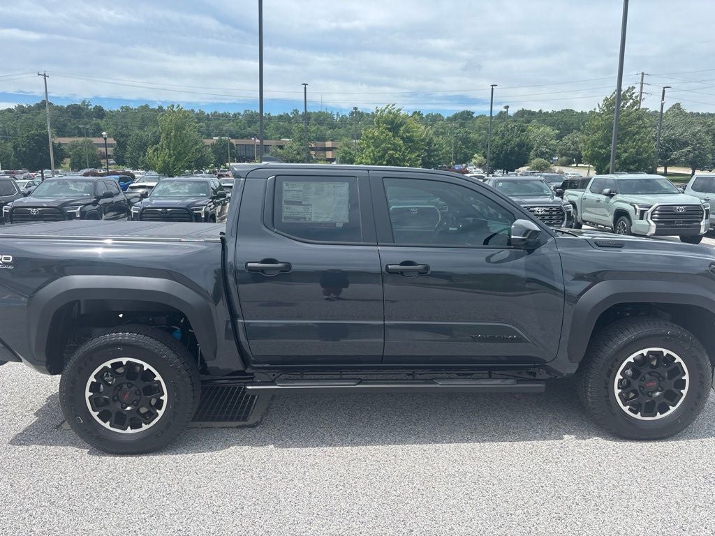 2026 Toyota Tacoma i-FORCE MAX TRD Off-Road i-FORCE MAX