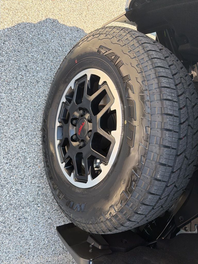 2026 Toyota Tacoma i-FORCE MAX TRD Off-Road i-FORCE MAX