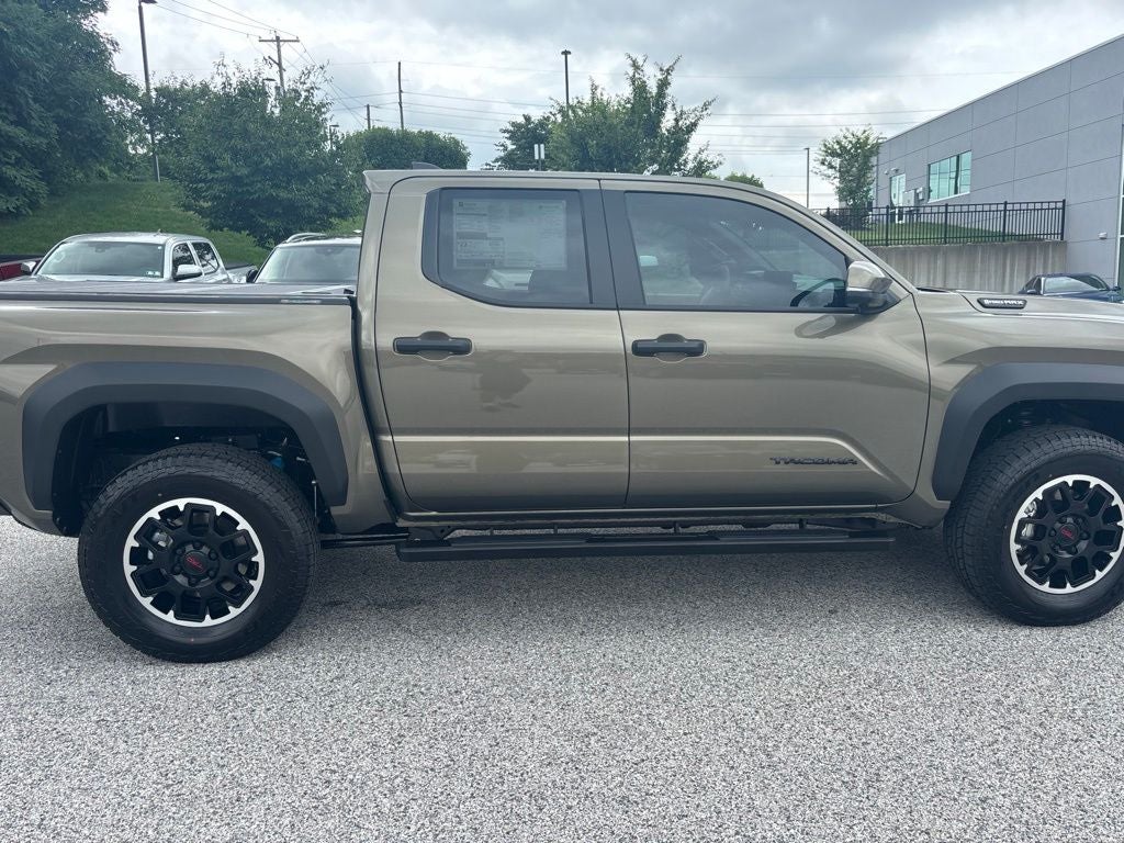 2026 Toyota Tacoma i-FORCE MAX TRD Off-Road i-FORCE MAX