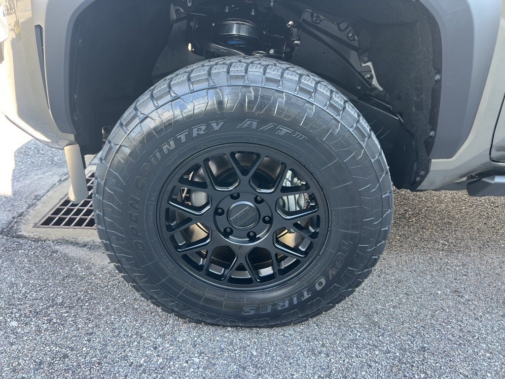 2025 Toyota Tacoma i-FORCE MAX TRD Off-Road i-FORCE MAX