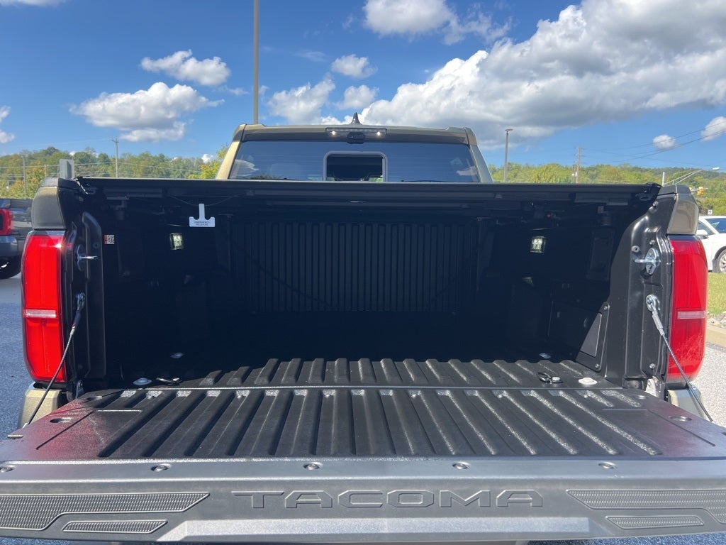 2025 Toyota Tacoma i-FORCE MAX TRD Off-Road i-FORCE MAX