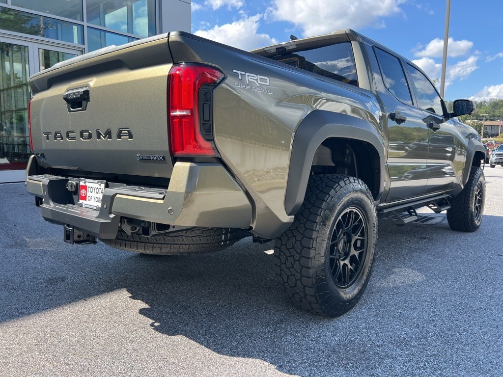 2025 Toyota Tacoma i-FORCE MAX TRD Off-Road i-FORCE MAX