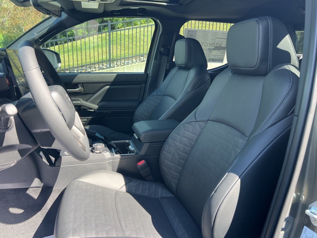 2025 Toyota Tacoma i-FORCE MAX TRD Off-Road i-FORCE MAX