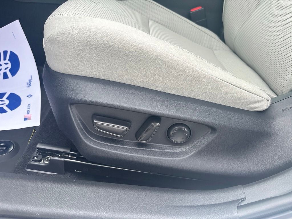 2026 Toyota Camry XLE - Photo 33