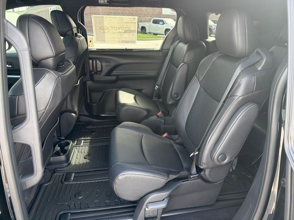 2026 Toyota Sienna Woodland Edition