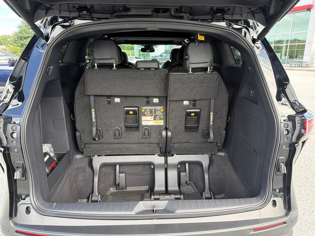 2026 Toyota Sienna Woodland Edition