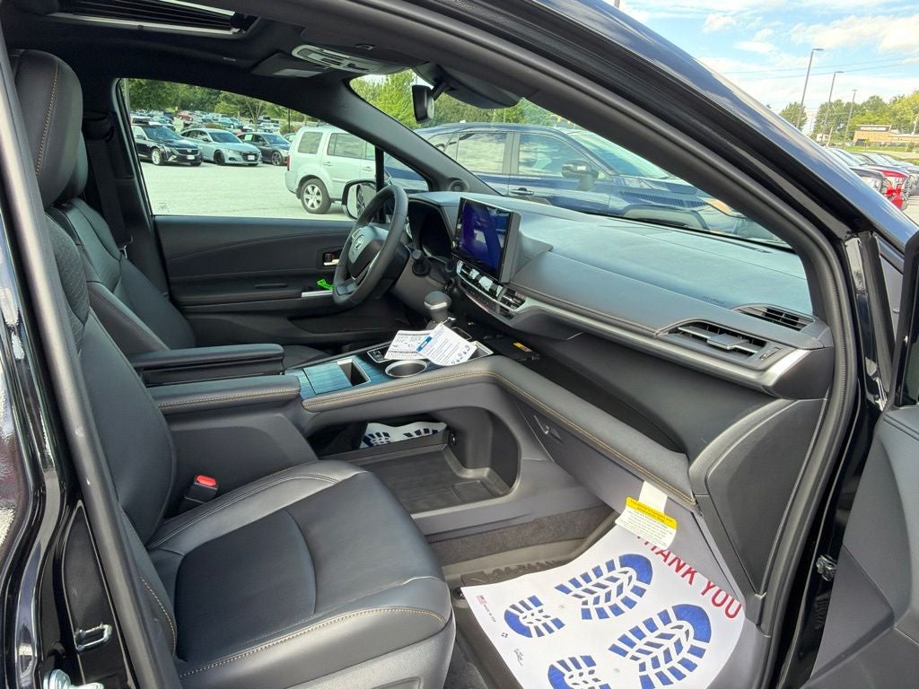 2026 Toyota Sienna Woodland Edition