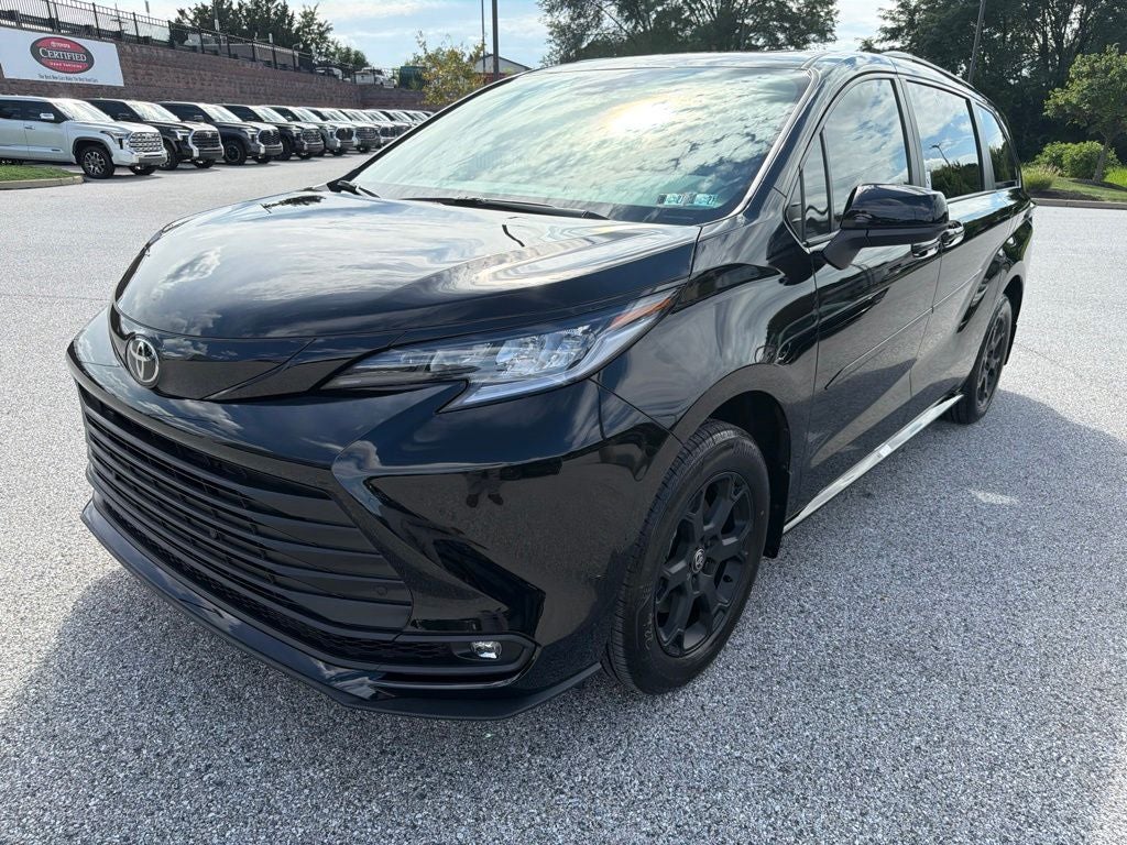 2026 Toyota Sienna Woodland Edition