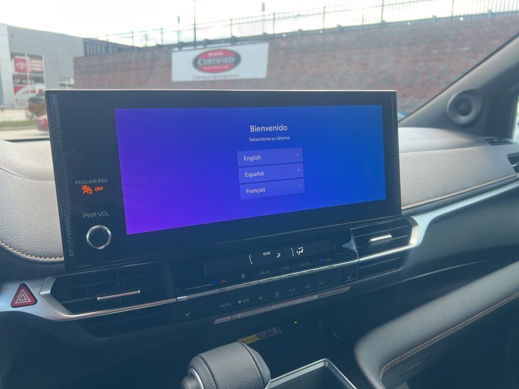 2026 Toyota Sienna Woodland Edition 7 Passenger