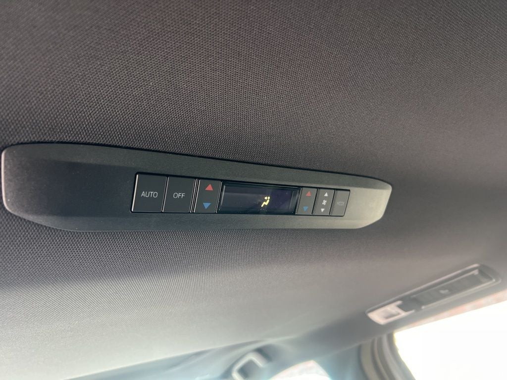 2026 Toyota Sienna Woodland Edition 7 Passenger