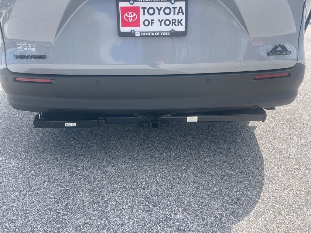 2026 Toyota Sienna Woodland Edition 7 Passenger