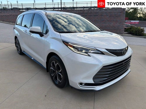2026 Toyota Sienna Platinum 7 Passenger
