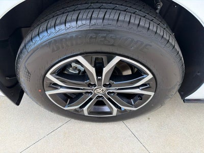 2026 Toyota Sienna Platinum 7 Passenger