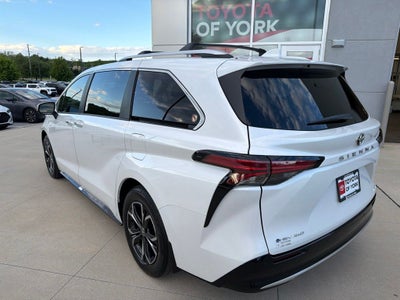 2026 Toyota Sienna Platinum 7 Passenger