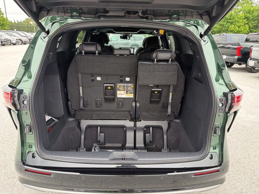 2026 Toyota Sienna Platinum 7 Passenger