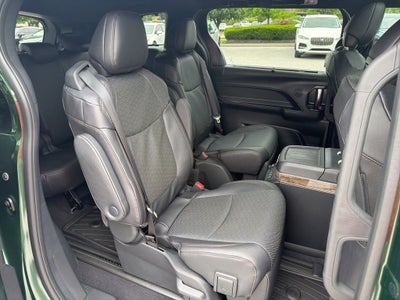 2026 Toyota Sienna Platinum 7 Passenger