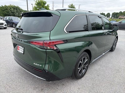 2026 Toyota Sienna Platinum 7 Passenger
