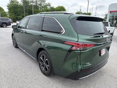 2026 Toyota Sienna Platinum 7 Passenger