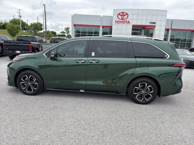 2026 Toyota Sienna Platinum 7 Passenger