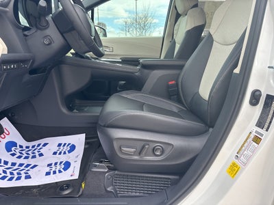 2026 Toyota Sienna Platinum 7 Passenger