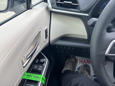 2026 Toyota Sienna Platinum 7 Passenger