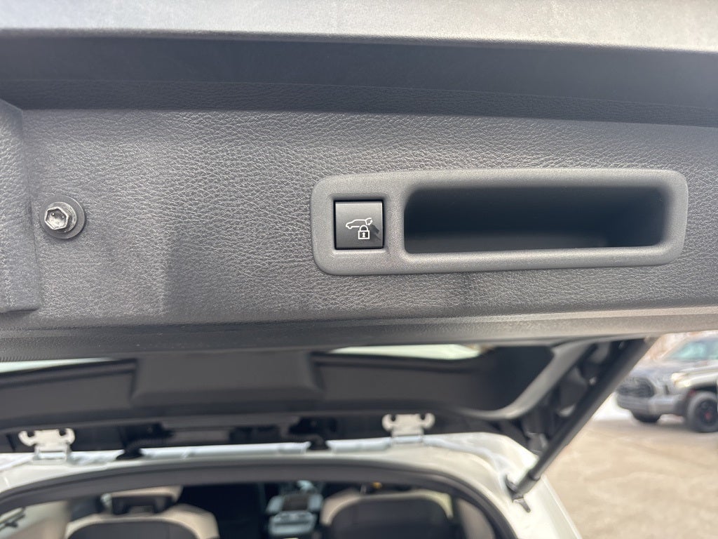 2026 Toyota Sienna Platinum 7 Passenger