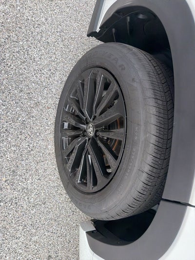 2026 Toyota Highlander Base