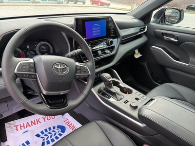 2026 Toyota Highlander Base