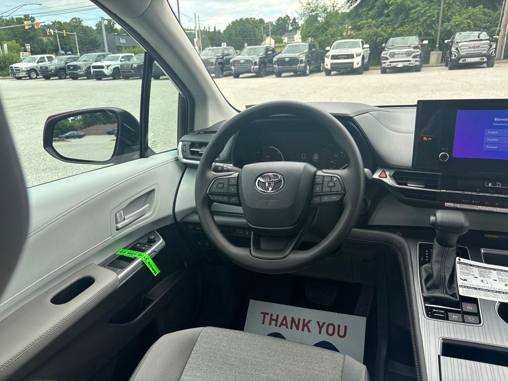2026 Toyota Sienna LE