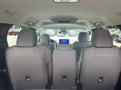 2026 Toyota Sienna LE