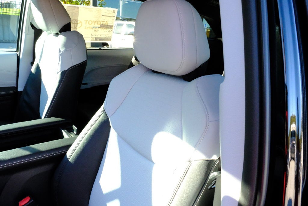 2026 Toyota Sienna XSE 7 Passenger