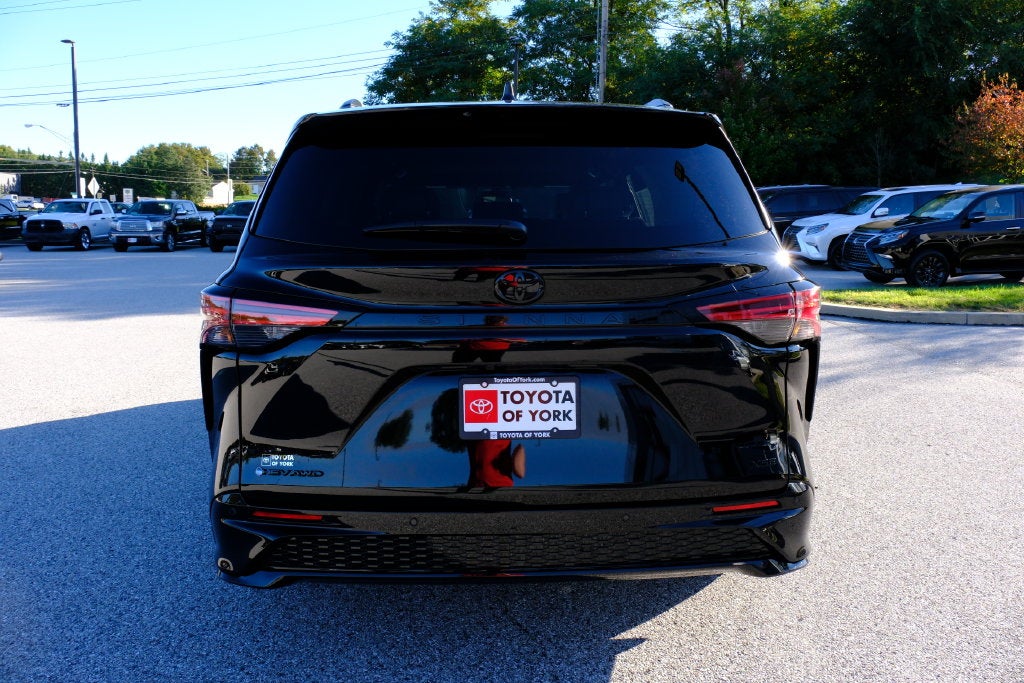 2026 Toyota Sienna XSE 7 Passenger