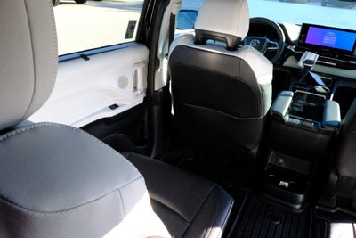2026 Toyota Sienna XSE 7 Passenger