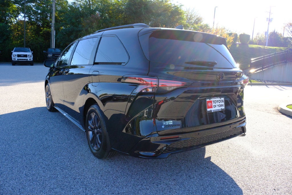 2026 Toyota Sienna XSE 7 Passenger
