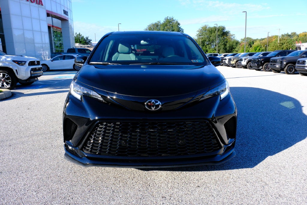 2026 Toyota Sienna XSE 7 Passenger