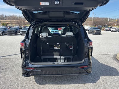 2026 Toyota Sienna XSE 7 Passenger