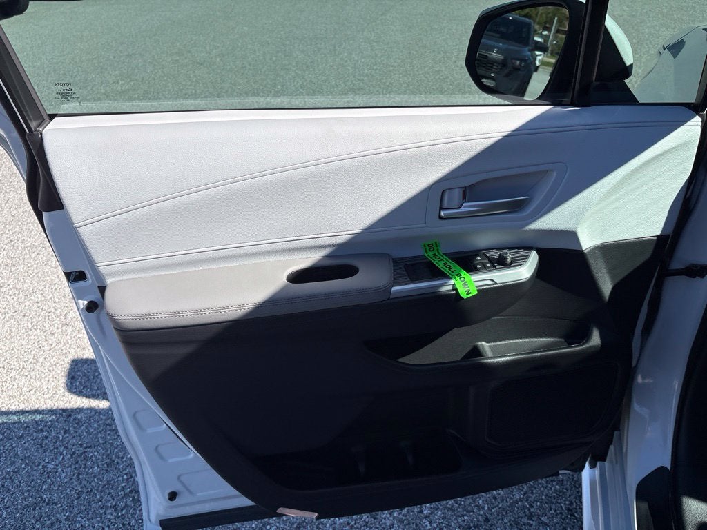 2026 Toyota Sienna XLE 7 Passenger