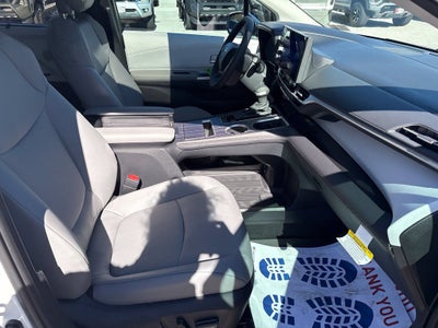 2026 Toyota Sienna XLE 7 Passenger