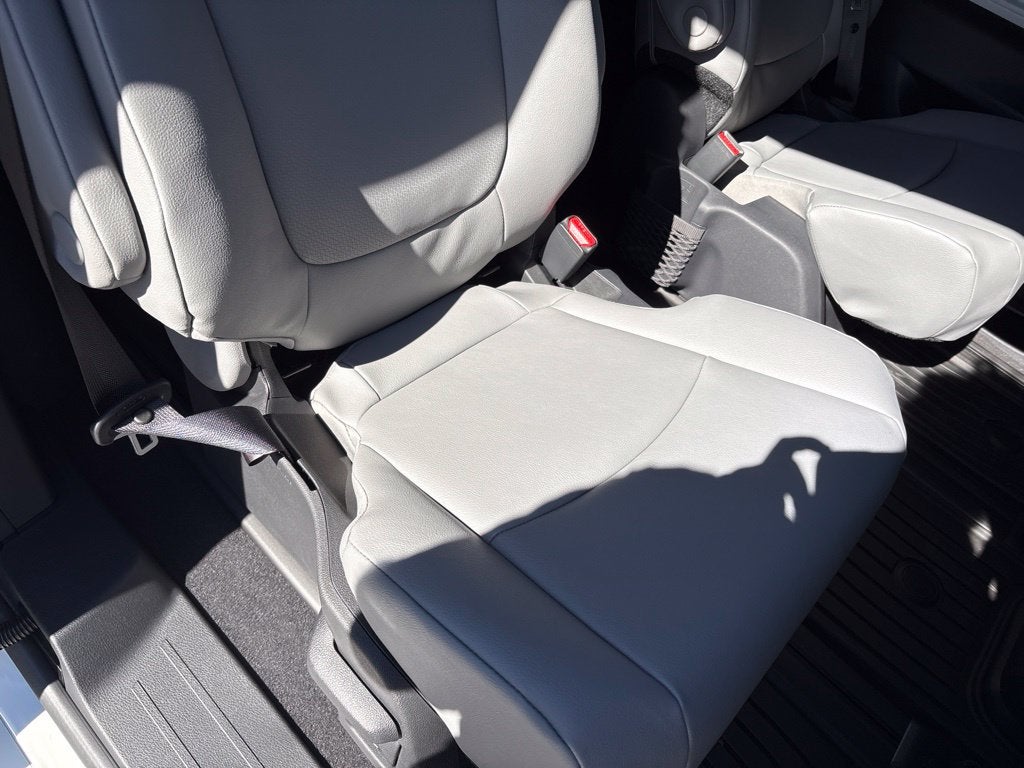 2026 Toyota Sienna XLE 7 Passenger