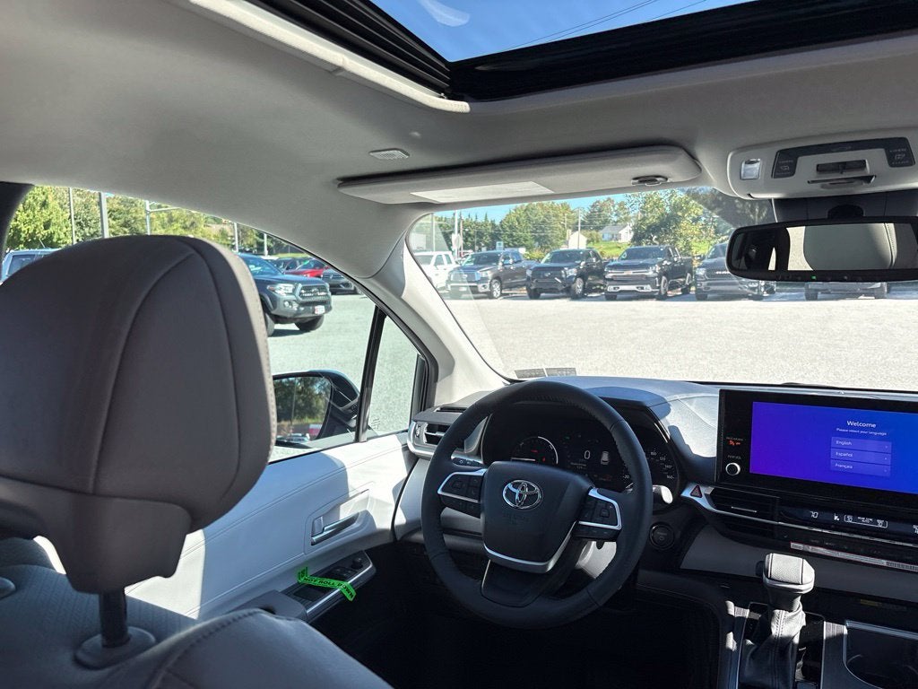 2026 Toyota Sienna XLE 7 Passenger
