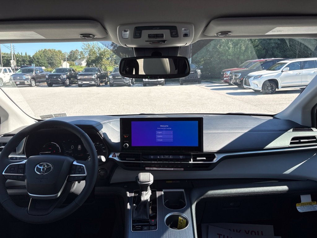 2026 Toyota Sienna XLE 7 Passenger