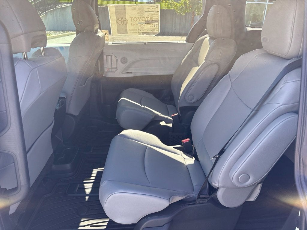 2026 Toyota Sienna XLE 7 Passenger