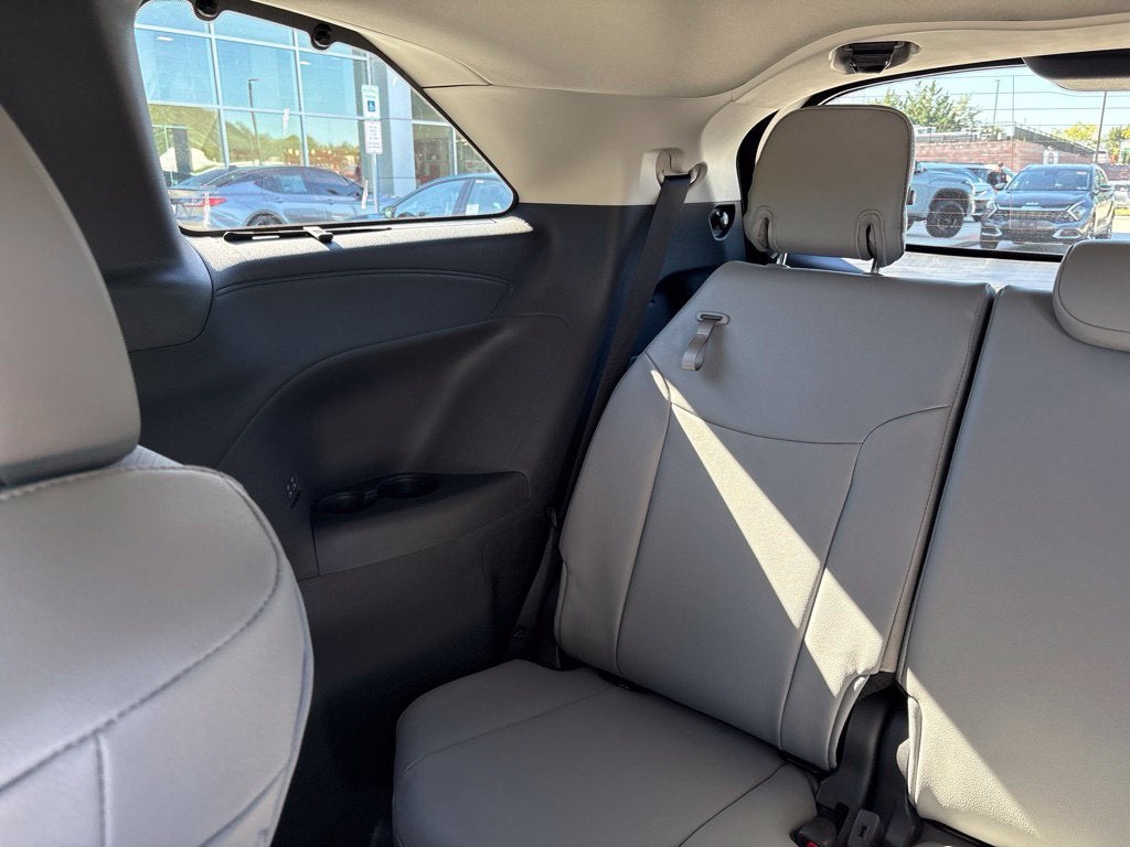 2026 Toyota Sienna XLE 7 Passenger